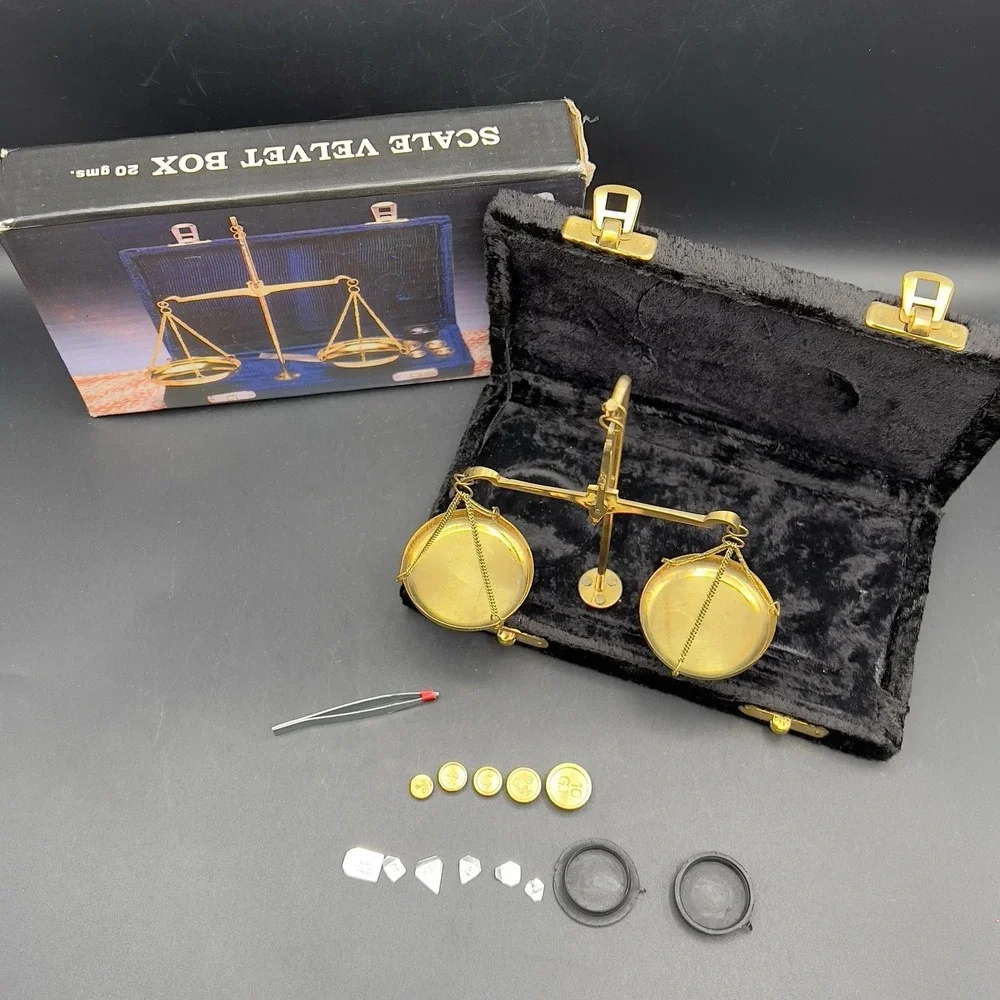 Vintage Black Velvet box with Brass Balance Scales and Weights Travel w/ box‎